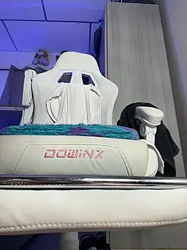 Sammons  online show from October 23, 7:12 pm