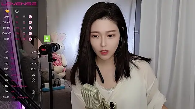 tw lala online show from December 13, 4:05 pm