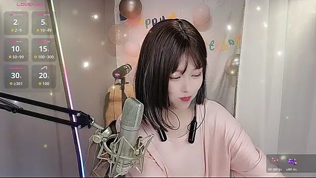 Snapshot of tw_lala chatting on June 5, 3:29 pm tw lala online show from June 5, 3:29 pm