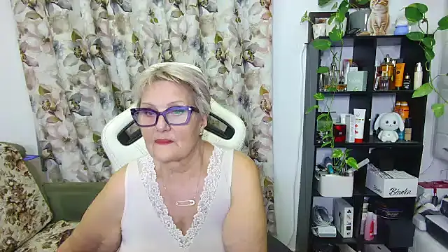 Selenna57 online show from February 1, 6:51 pm