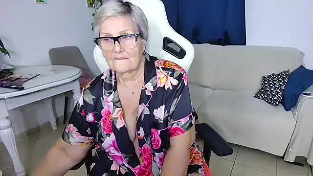 Selenna57 online show from January 31, 7:11 pm