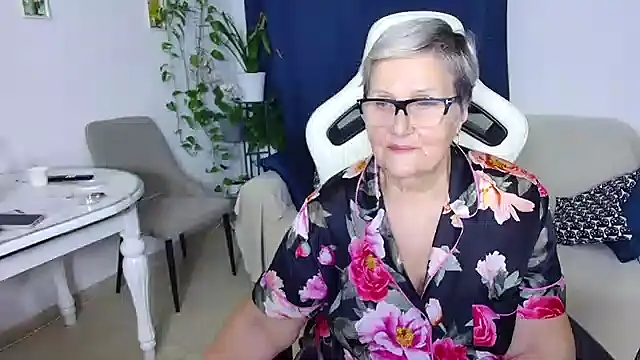 Selenna57 online show from February 10, 7:18 pm