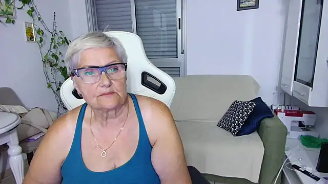 Selenna57 online show from May 27, 5:21 pm