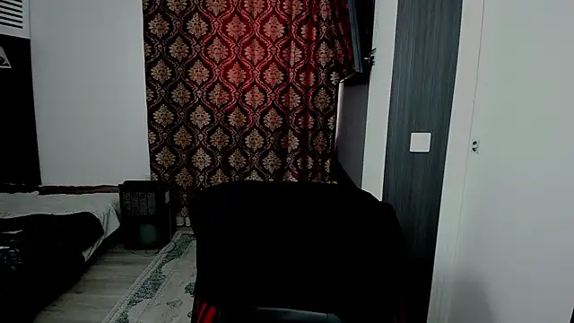 sexxymuscles4u online show from November 24, 9:09 am