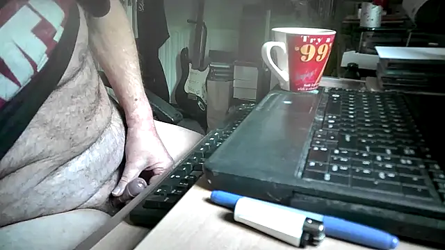 dirtyharry2022 online show from February 5, 2:48 pm