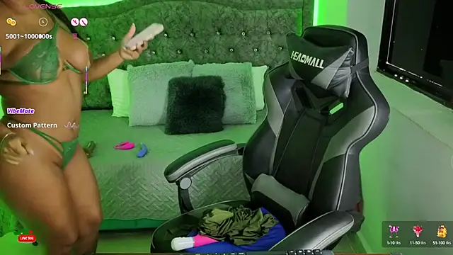 nashiira  online show from September 10, 8:42 pm