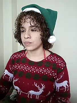 Snapshot of EmmaMelissa0521 chatting on December 9, 1:45 pm EmmaMelissa0521 online show from December 9, 1:45 pm