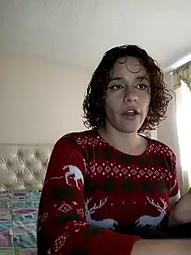 Snapshot of EmmaMelissa0521 chatting on January 3, 9:36 pm EmmaMelissa0521 online show from January 3, 9:36 pm