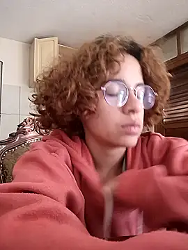 Snapshot of EmmaMelissa0521 chatting on January 9, 9:26 pm EmmaMelissa0521 online show from January 9, 9:26 pm