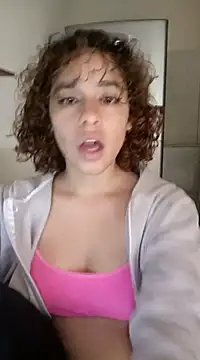 Snapshot of EmmaMelissa0521 chatting on January 31, 7:51 pm EmmaMelissa0521 online show from January 31, 7:51 pm