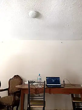 Snapshot of EmmaMelissa0521 chatting on March 20, 4:53 pm EmmaMelissa0521 online show from March 20, 4:53 pm