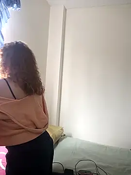 Snapshot of EmmaMelissa0521 chatting on September 26, 8:13 pm EmmaMelissa0521 online show from September 26, 8:13 pm