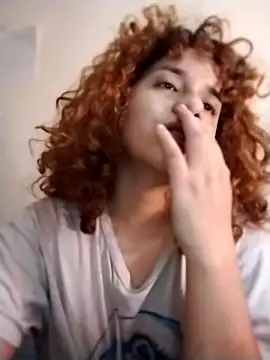 Snapshot of EmmaMelissa0521 chatting on November 26, 11:39 pm EmmaMelissa0521 online show from November 26, 11:39 pm