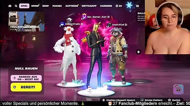 Snapshot of GamerGirl_Eve chatting on December 21, 10:08 pm GamerGirl Eve online show from December 21, 10:08 pm