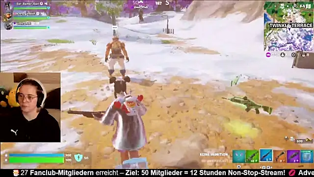 Snapshot of GamerGirl_Eve chatting on December 24, 7:11 pm GamerGirl Eve online show from December 24, 7:11 pm