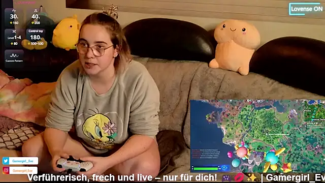 Snapshot of GamerGirl_Eve chatting on January 19, 7:15 pm GamerGirl Eve online show from January 19, 7:15 pm