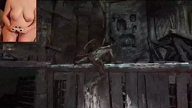 Snapshot of GamerGirl_Eve chatting on February 9, 10:21 pm GamerGirl Eve online show from February 9, 10:21 pm