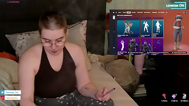 Snapshot of GamerGirl_Eve chatting on March 8, 7:20 pm GamerGirl Eve online show from March 8, 7:20 pm