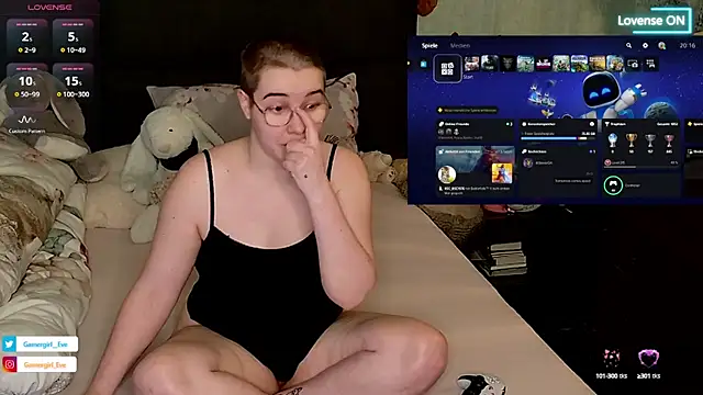 Snapshot of GamerGirl_Eve chatting on March 16, 7:17 pm GamerGirl Eve online show from March 16, 7:17 pm