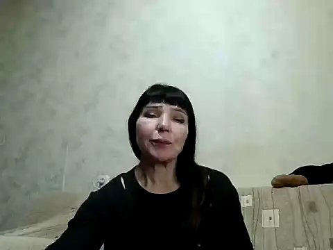 JeaneDavis online show from April 13, 4:01 pm