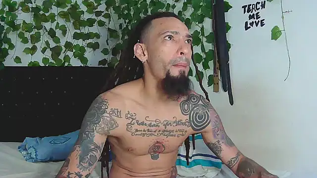 Snapshot of caribbeanlover1 chatting on September 24, 12:19 pm caribbeanlover1 online show from September 24, 12:19 pm