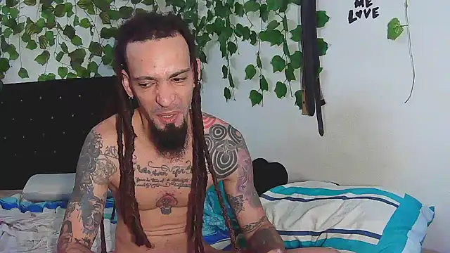 Snapshot of caribbeanlover1 chatting on October 1, 11:49 am caribbeanlover1 online show from October 1, 11:49 am
