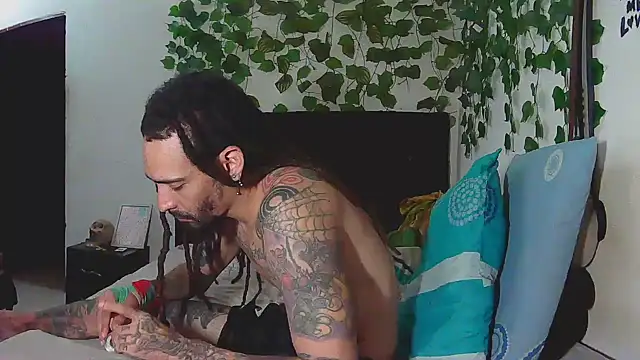 caribbeanlover1 online show from January 16, 11:09 pm