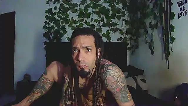 Snapshot of caribbeanlover1 chatting on April 18, 4:44 pm caribbeanlover1 online show from April 18, 4:44 pm