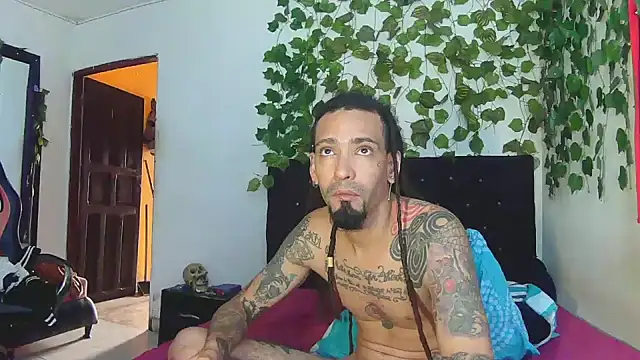 Snapshot of caribbeanlover1 chatting on May 11, 2:45 pm caribbeanlover1 online show from May 11, 2:45 pm