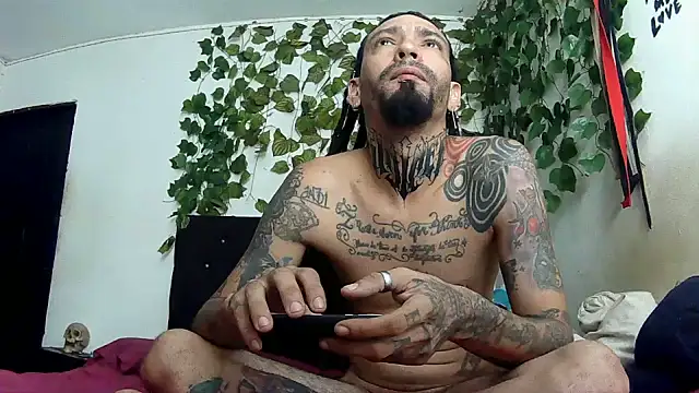 Snapshot of caribbeanlover1 chatting on May 20, 2:23 pm caribbeanlover1 online show from May 20, 2:23 pm