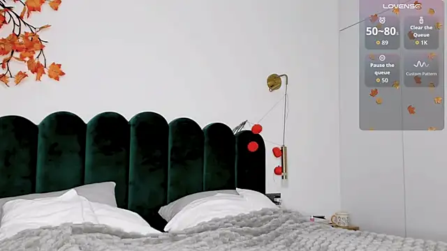 BondGirll online show from November 9, 7:28 am