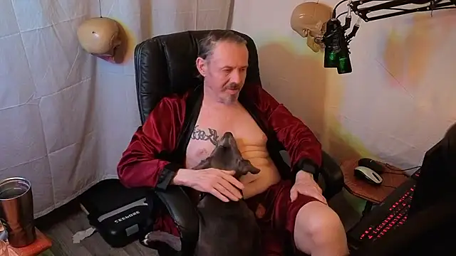 Snapshot of Richy__Rich_ chatting on November 8, 11:21 am Richy Rich online show from November 8, 11:21 am