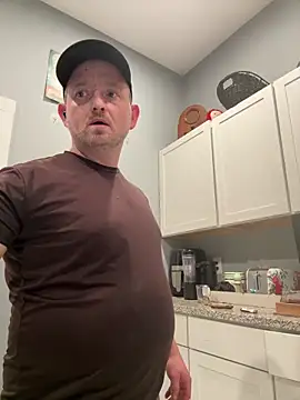 smokeymt420 online show from April 2, 6:55 am