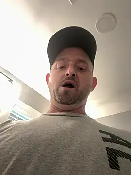 smokeymt420 online show from April 8, 6:41 pm