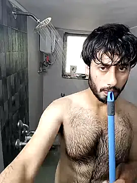 Snapshot of SimplyKarthik09 chatting on February 17, 5:48 am SimplyKarthik09 online show from February 17, 5:48 am