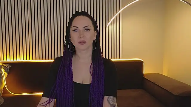 lily conor online show from March 19, 5:52 am