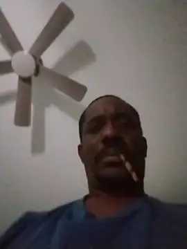 Snapshot of Makeyoucumallover chatting on November 20, 5:29 am Makeyoucumallover online show from November 20, 5:29 am