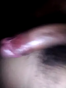 Snapshot of cachondo1610 chatting on November 18, 2:50 am cachondo1610 online show from November 18, 2:50 am