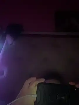 Flossy Vettie online show from March 7, 12:15 am