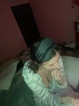 Flossy Vettie online show from March 21, 2:05 am