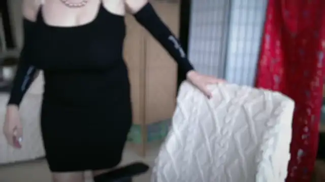 petradaniels online show from April 22, 10:11 pm