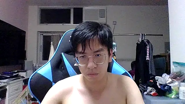 Snapshot of charlie_xdd chatting on March 13, 11:51 am charlie xdd online show from March 13, 11:51 am