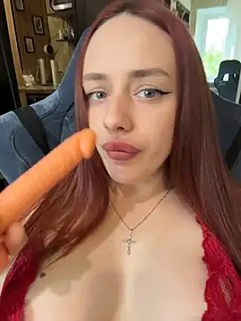 Lisaaan online show from June 1, 11:12 am