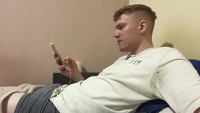 sexybooii6968 online show from December 18, 5:41 pm