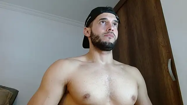 Noah jhonsonn online show from April 13, 4:12 pm