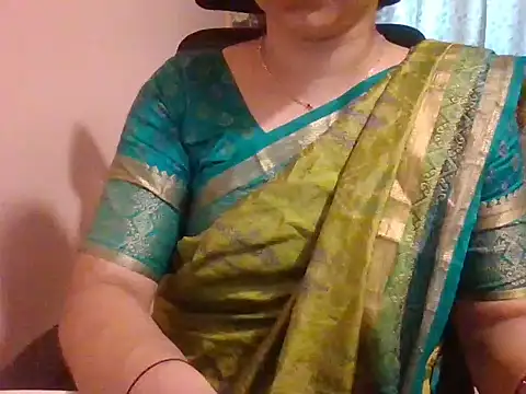 Pinky 4 online show from March 7, 11:40 am