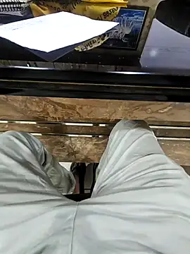 hornydick4you online show from November 14, 4:55 am