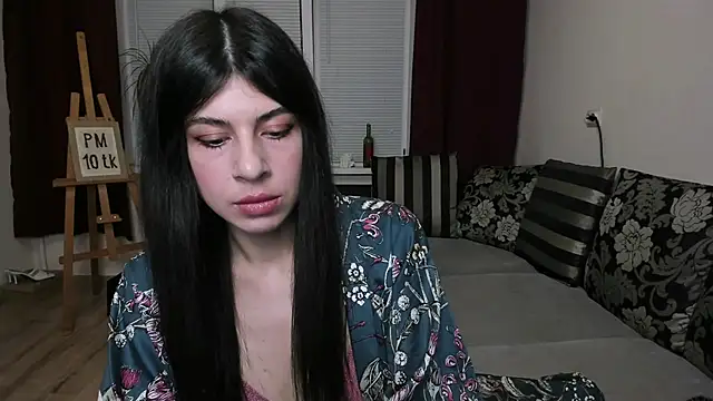 MolagAnna online show from November 12, 8:30 pm