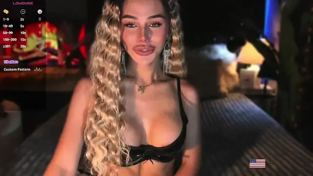 webcumgodess online show from November 15, 4:14 pm