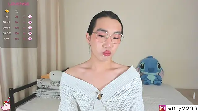 Snapshot of Ren_yoon chatting on September 11, 12:00 am Ren yoon online show from September 11, 12:00 am